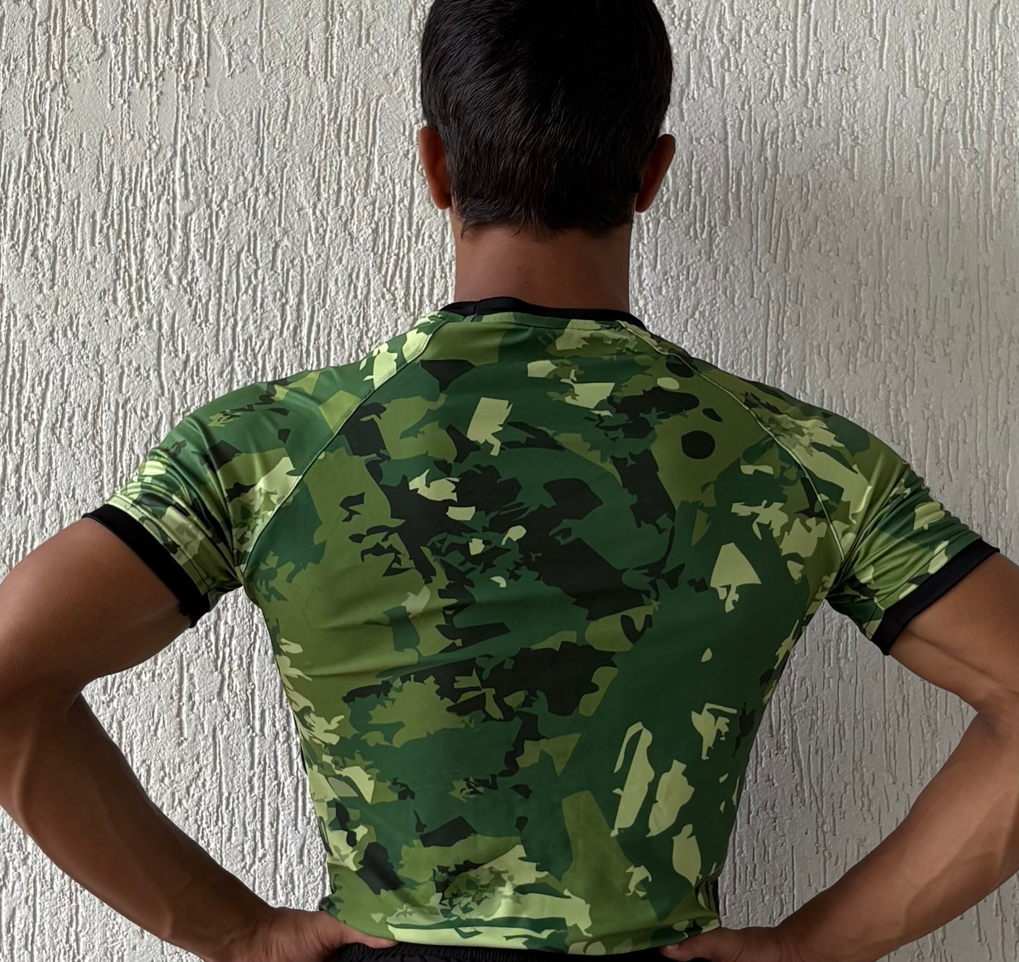 ⚡ STRIKE COMBAT-FIT™ – Tactical Camo Compression Tee