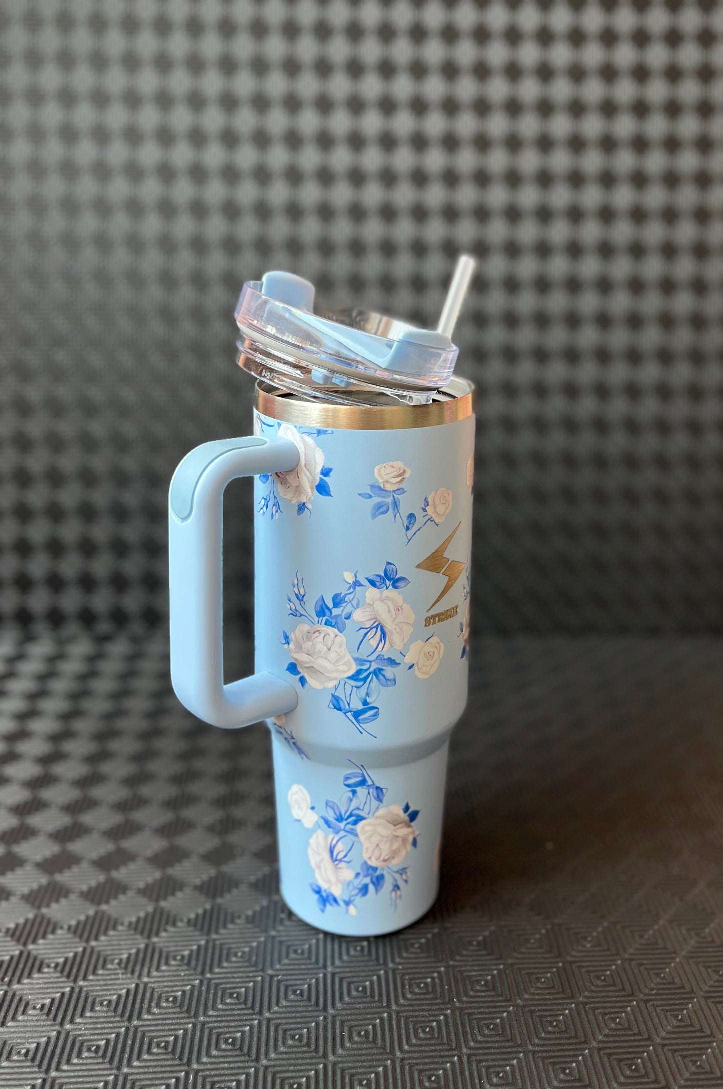 Frosted Blue Floral Marble Water Bottle